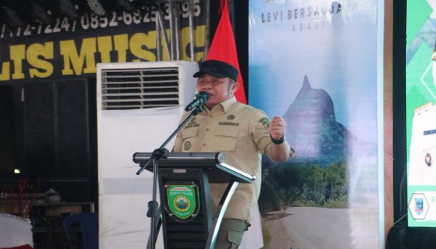 Gubernur Sumsel Herman Deru meresmikan jalur mandiri khusus batu bara di Lahat untuk mengatasi masalah warga Gubernur Sumsel Herman Deru meresmikan jalur mandiri khusus batu bara di Lahat untuk mengatasi masalah warga