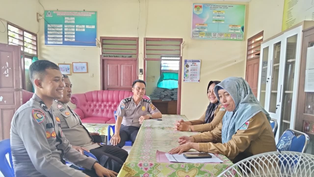 Sat Binmas Polres Lubuk Linggau Sambangi FKPM dan POKDAR Perkuat Sinergi Kamtibmas Sat Binmas Polres Lubuk Linggau Sambangi FKPM dan POKDAR Perkuat Sinergi Kamtibmas