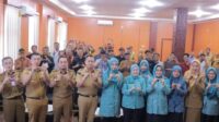Dewi Sastrani Buka Pelatihan Manajemen Bank Sampah di Srimulya Dewi Sastrani Buka Pelatihan Manajemen Bank Sampah di Srimulya