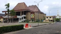 Posko Pengaduan SPMB 2026 - Gedung Kantor DPRD Sumsel, Foto: Ist Posko Pengaduan SPMB 2026 - Gedung Kantor DPRD Sumsel, Foto: Ist