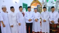 Wagub Sumsel Cik Ujang Safari Jumat di Masjid Al-Ikhlas Palembang dan Serahkan Bantuan Wagub Sumsel Cik Ujang Safari Jumat di Masjid Al-Ikhlas Palembang dan Serahkan Bantuan
