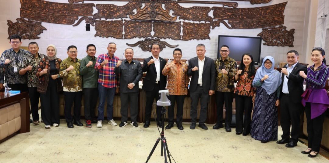 Ruang Rapat Komisi XI DPR RI, Gedung Nusantara I, Kompleks Parlemen Senayan, Jakarta. Ruang Rapat Komisi XI DPR RI, Gedung Nusantara I, Kompleks Parlemen Senayan, Jakarta.